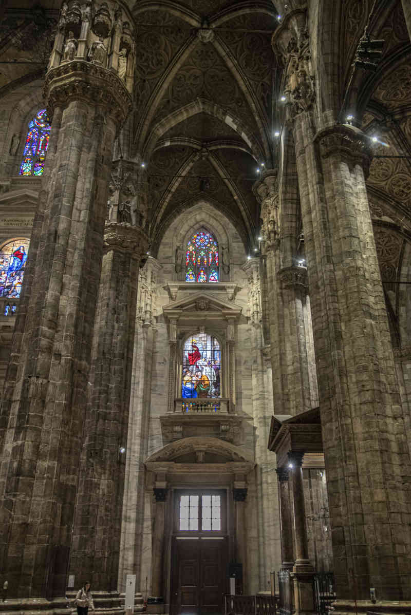 Italia - Milán 016 - catedral de Milán (El Duomo).jpg
